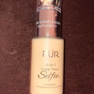 PUR 4-in-1 Love Your Selfie